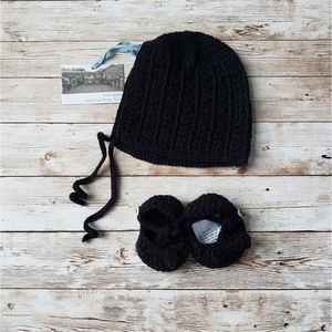 Kate Quinn Knit Bonnet and Booties